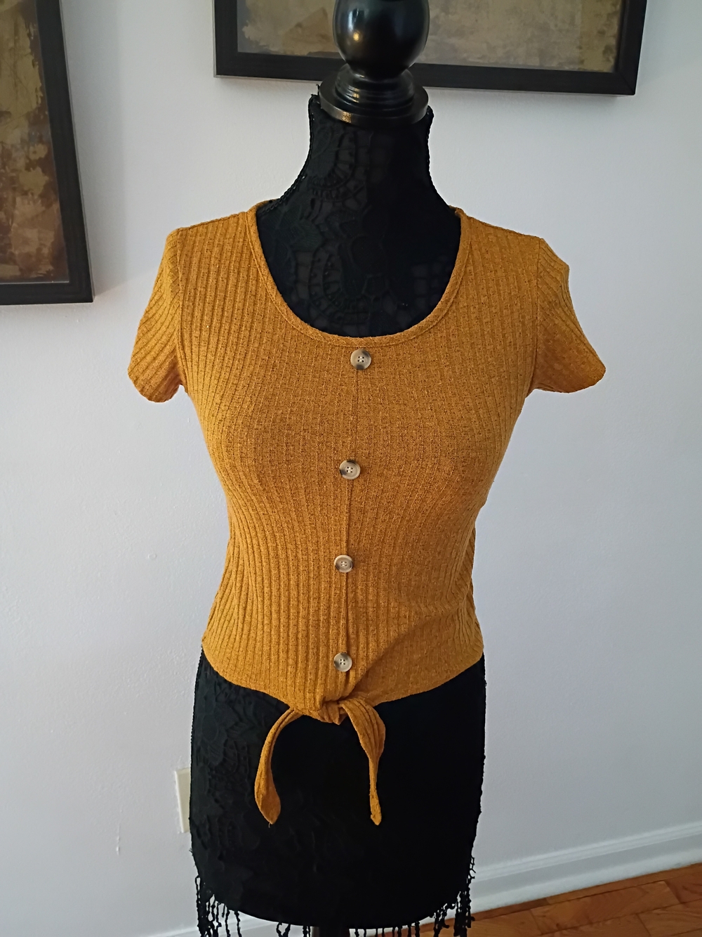 Kids Ribbed Short Sleeve Top in Mustard